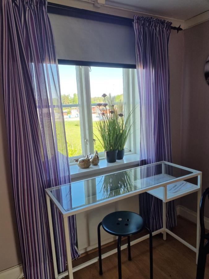Maison d'hôtes Skoelvs Gard à Glanshammar Extérieur photo