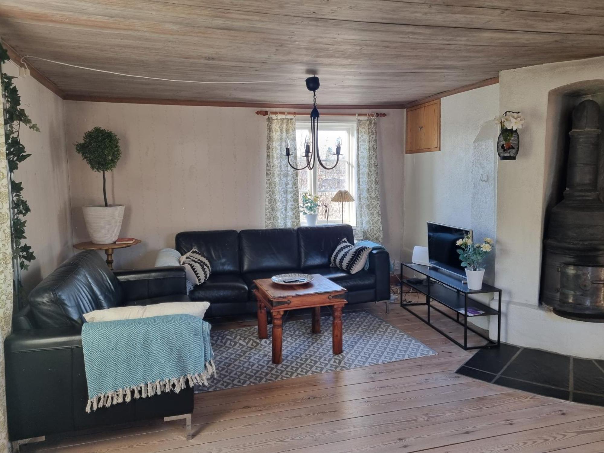 Maison d'hôtes Skoelvs Gard à Glanshammar Extérieur photo