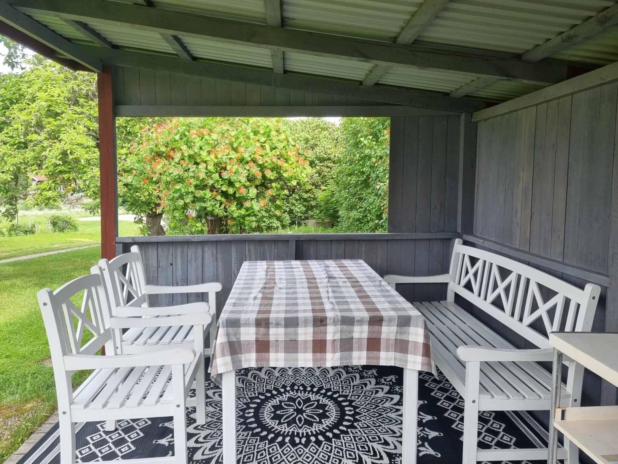Maison d'hôtes Skoelvs Gard à Glanshammar Extérieur photo