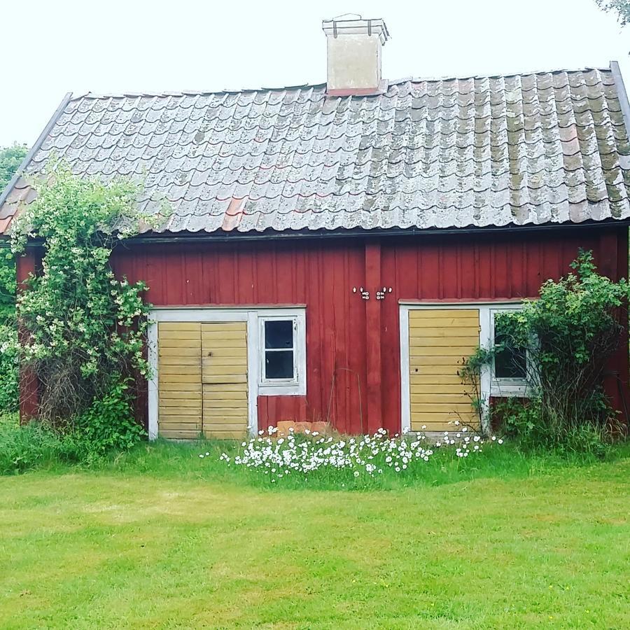 Maison d'hôtes Skoelvs Gard à Glanshammar Extérieur photo